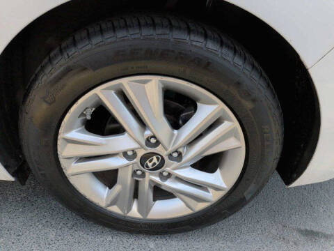 2019 Hyundai Elantra