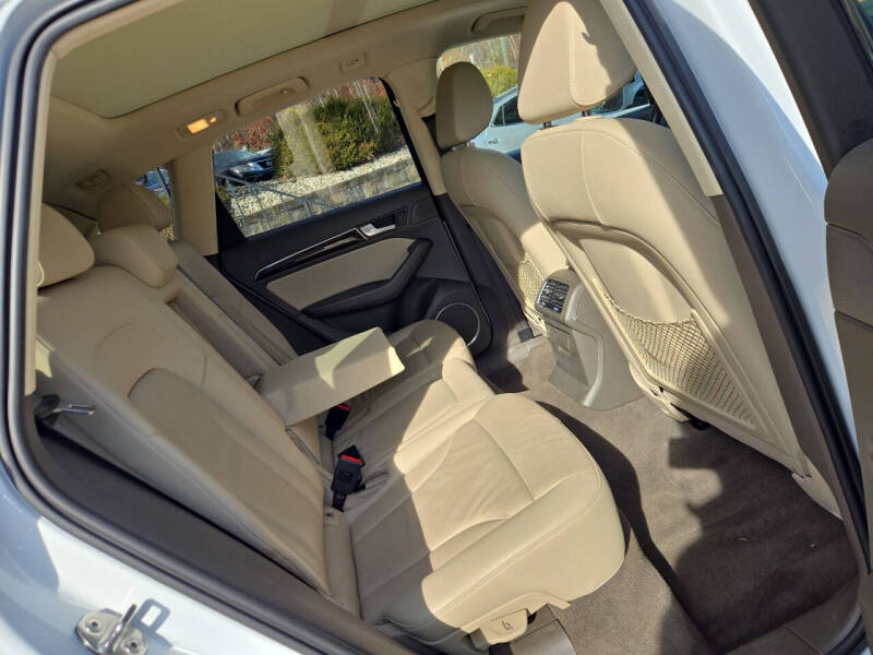 2016 Audi Q5 2.0T quattro Premium Plus