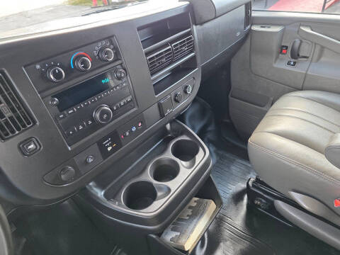 2019 GMC Savana 3500