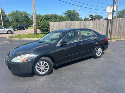 2004 Honda Accord for sale at 5K Autos LLC in Roselle IL