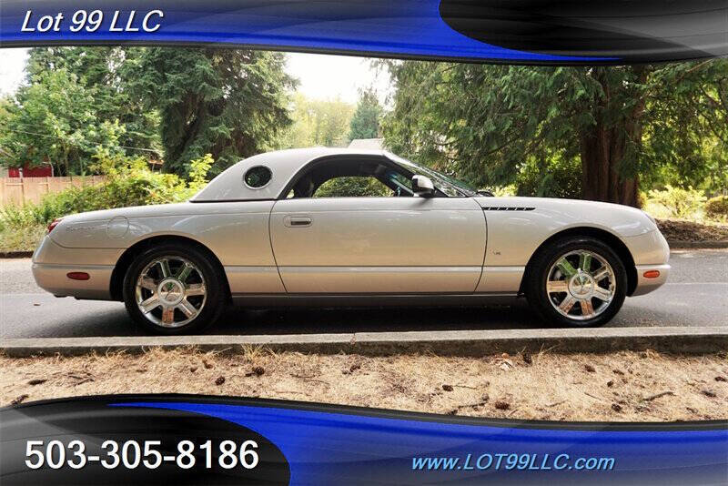 2004 Ford Thunderbird Deluxe