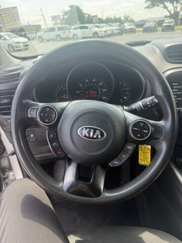 2019 Kia Soul +