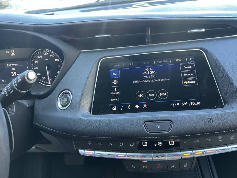 2021 Cadillac XT4 Luxury