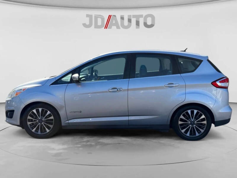 2017 Ford C-MAX Hybrid Titanium