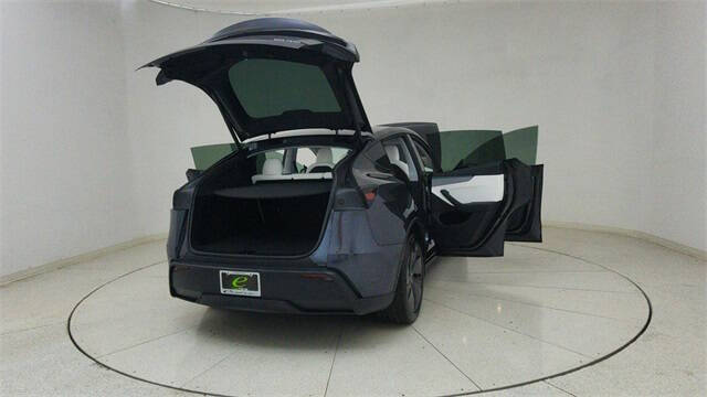 2026 Tesla Model Y Long Range