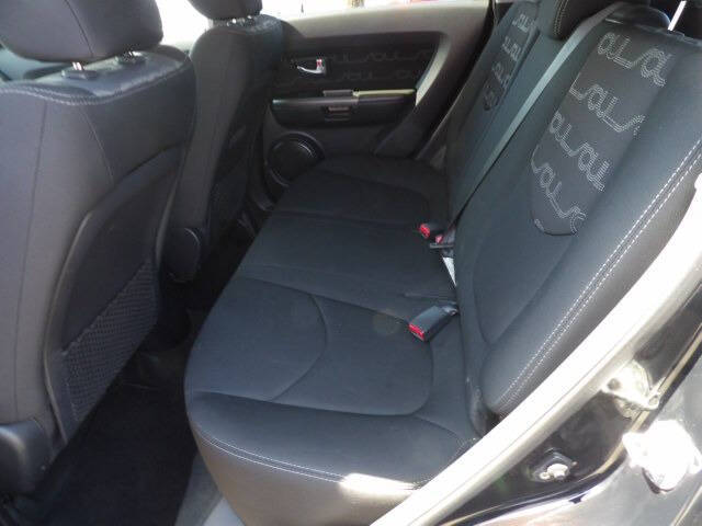 2012 Kia Soul +