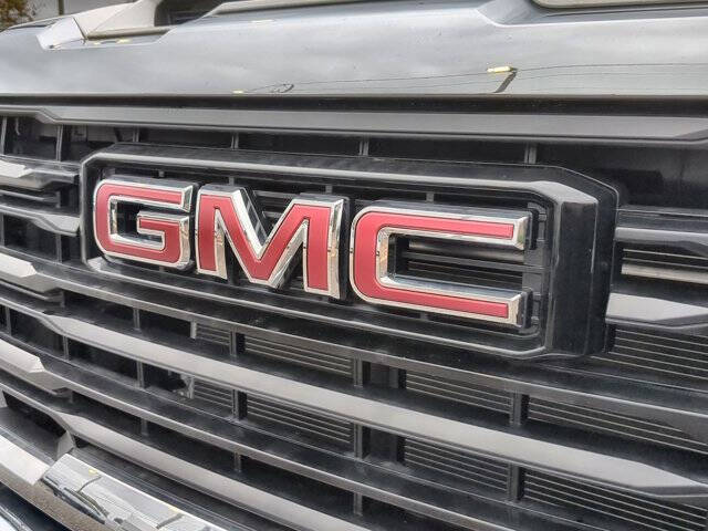 2025 GMC Sierra 3500HD CC Pro