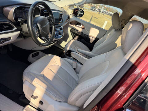 2018 Chrysler Pacifica Touring L