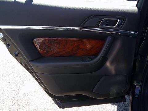 2014 Lincoln MKS