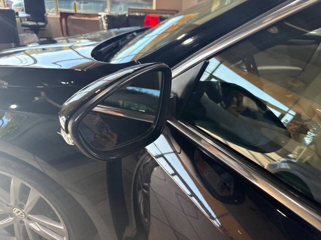 2017 Volkswagen Passat 1.8T R-Line