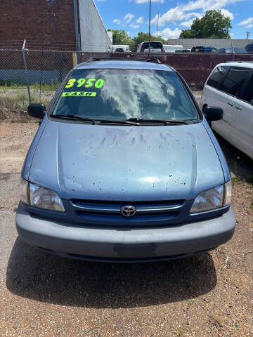 2000 Toyota Sienna CE