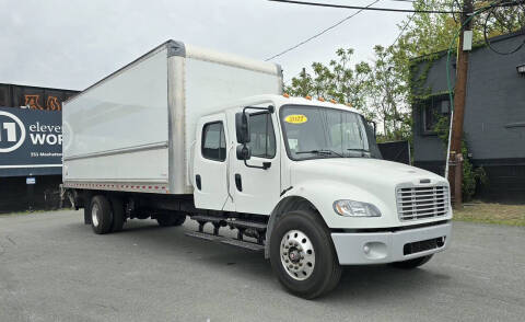 2022 Freightliner M2 106
