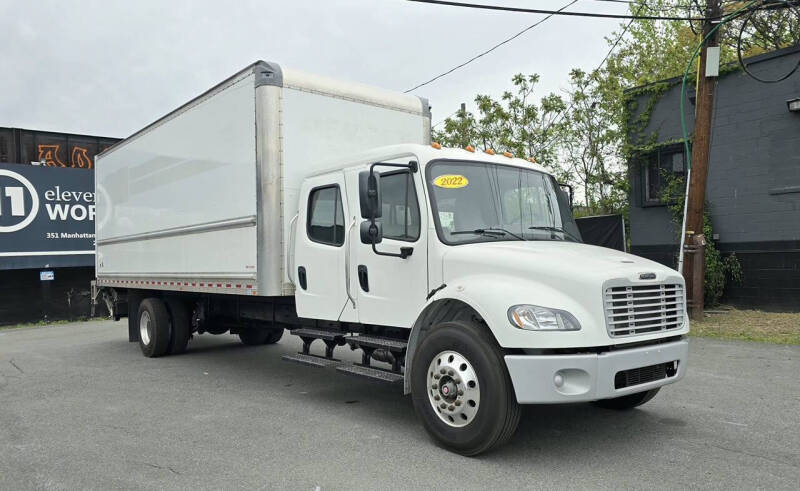 2022 Freightliner M2 106