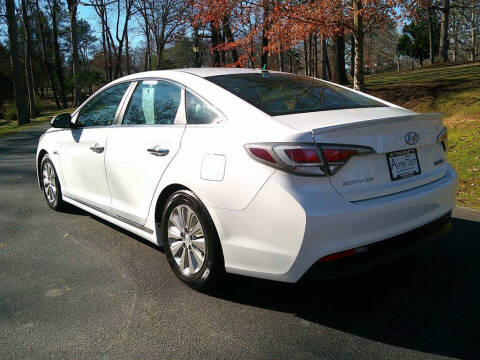 2016 Hyundai Sonata Hybrid SE