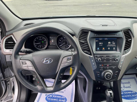 2018 Hyundai Santa Fe SE