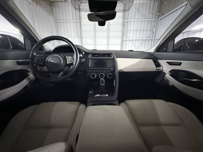 2020 Jaguar E-PACE P250 SE