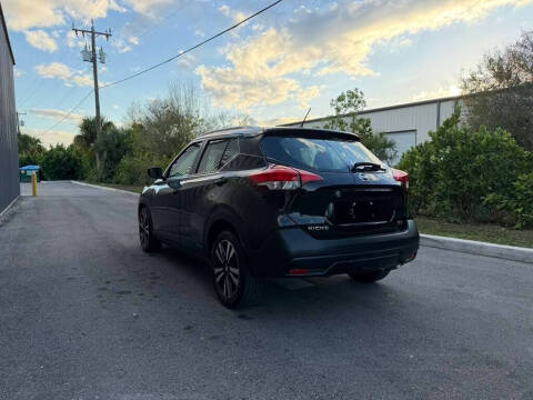 2019 Nissan Kicks SV