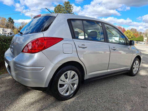 2012 Nissan Versa 1.8 S