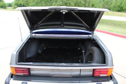 1976 Mercedes-Benz 300-Class
