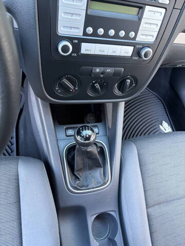 2009 Volkswagen Rabbit S