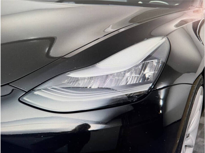 2018 Tesla Model 3 Performance