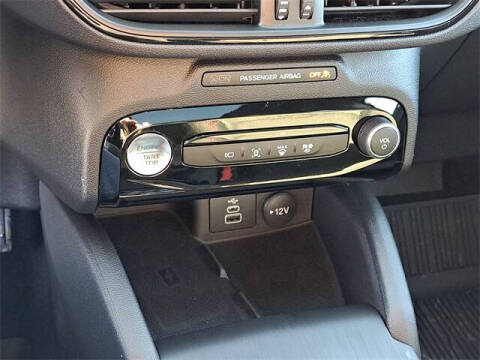 2026 Ford Escape Hybrid ST-Line Select