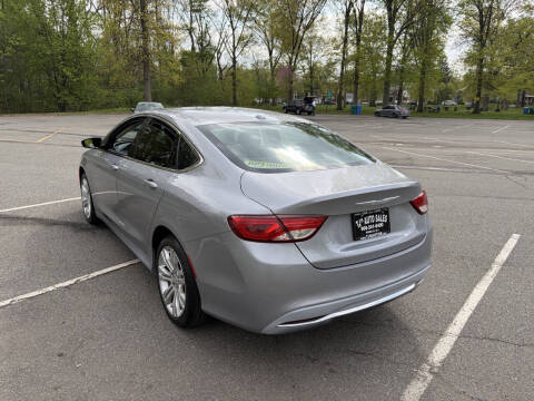 2015 Chrysler 200 Limited