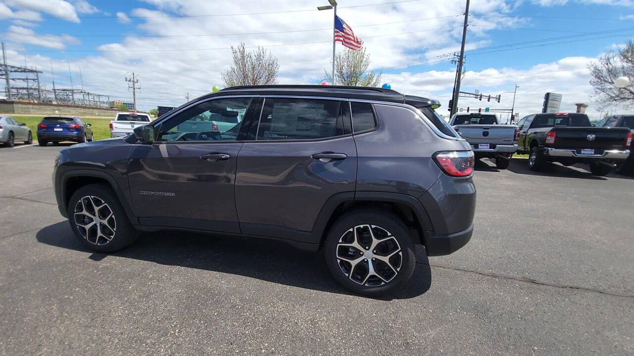 2024 Jeep Compass for sale at Victoria Auto Sales in Victoria, MN