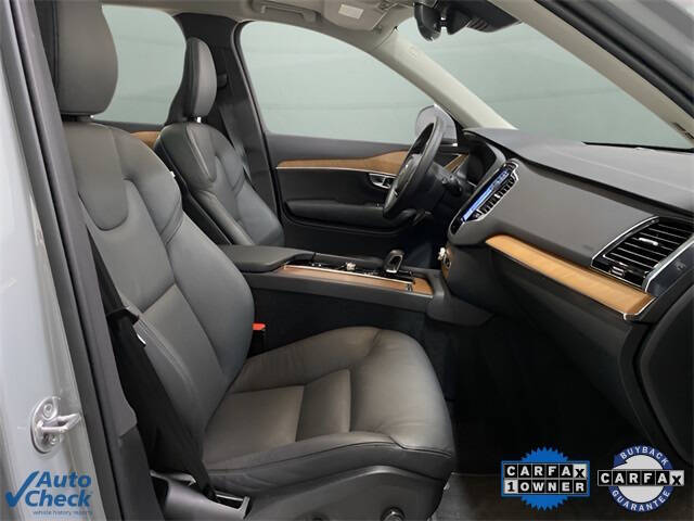 2025 Volvo XC90 B6 Plus Bright Theme 7P