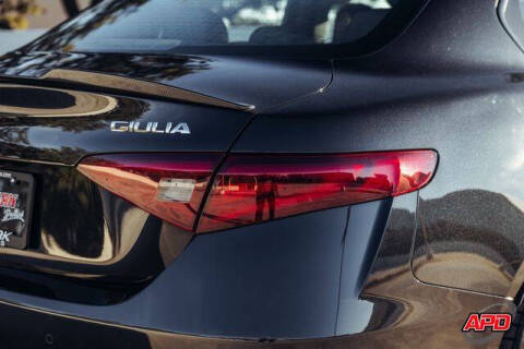 2019 Alfa Romeo Giulia Quadrifoglio