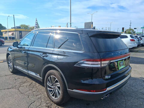 2022 Lincoln Aviator Livery