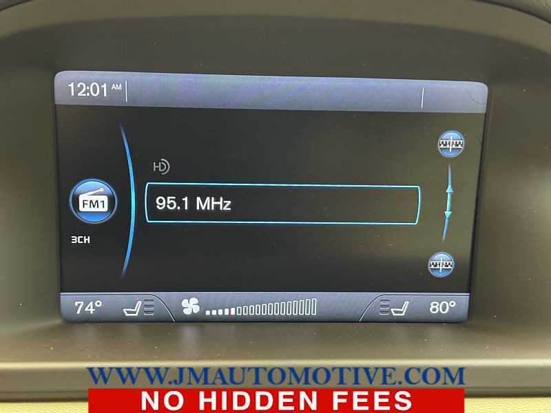 2012 Volvo XC70 T6 Platinum