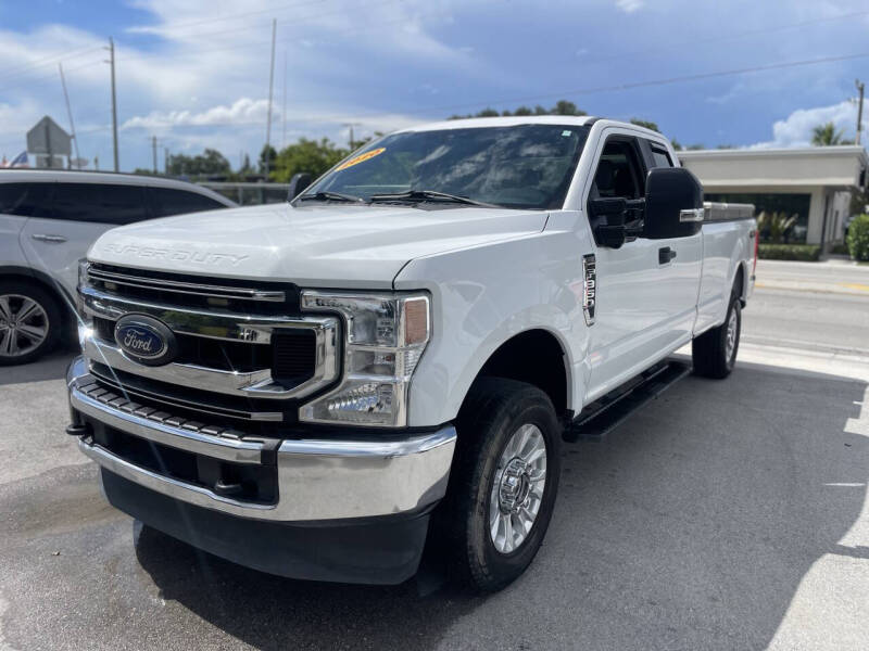 2020 Ford F-350 Super Duty XL's photo