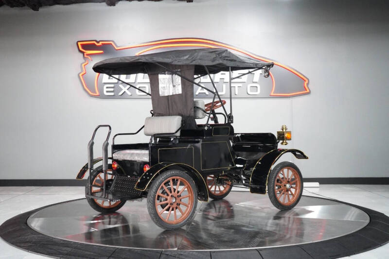 2025 Oldsmobile Custom Cruiser