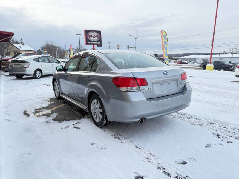 2011 Subaru Legacy 2.5i Premium