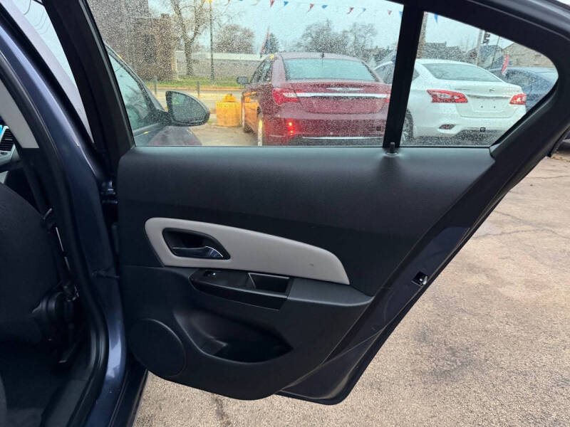 2014 Chevrolet Cruze LS Auto