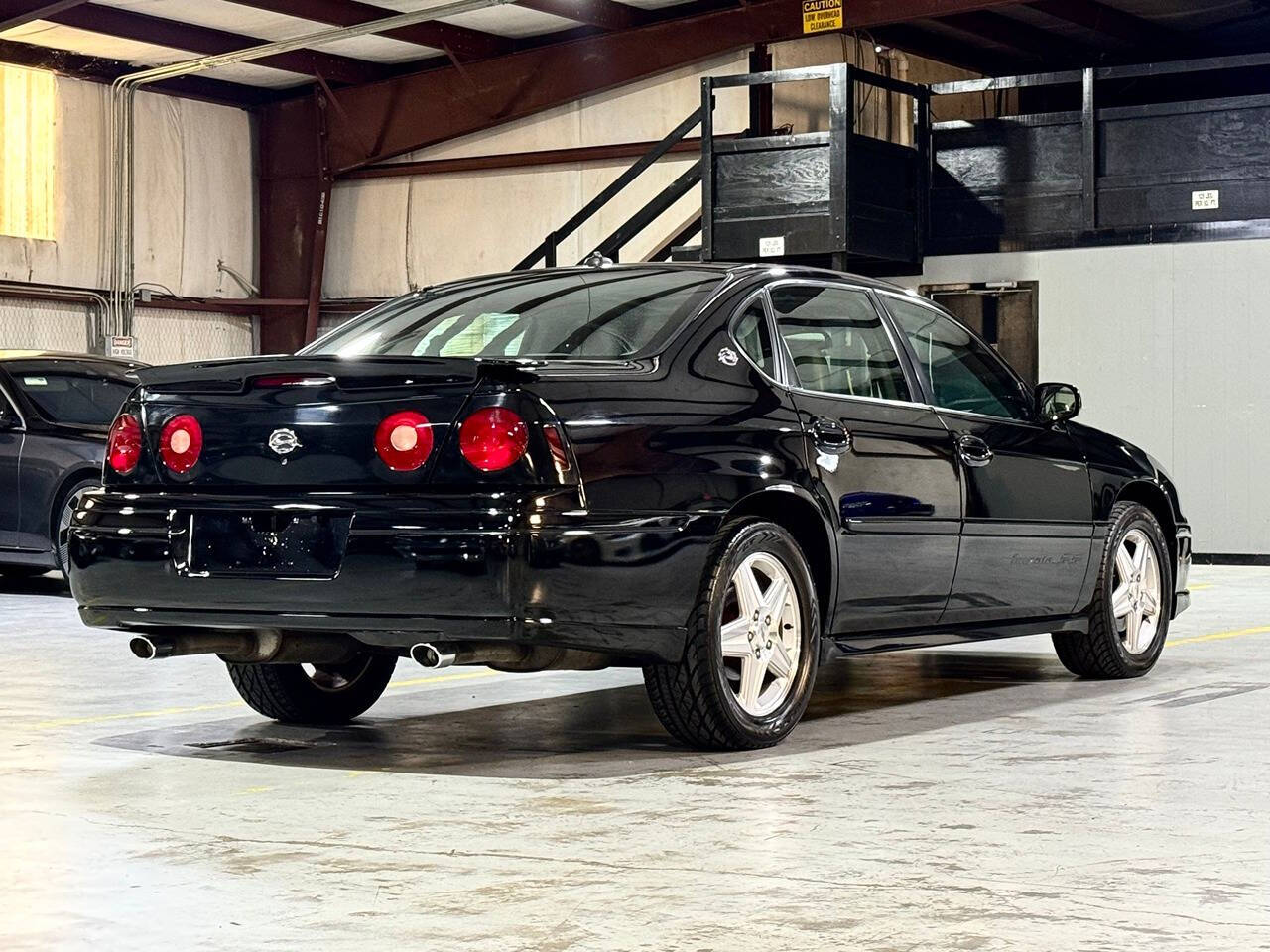 2004 Chevrolet Impala for sale at Carnival Car Company in Victoria, TX