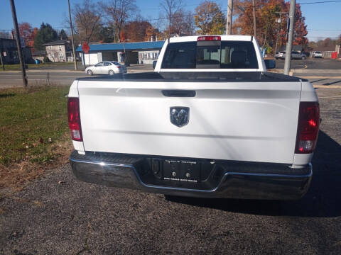 2018 RAM 1500 SLT