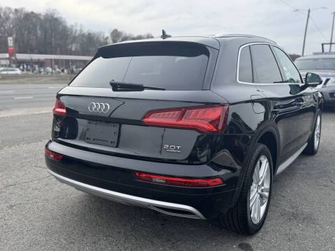 2018 Audi Q5 2.0T quattro Premium Plus