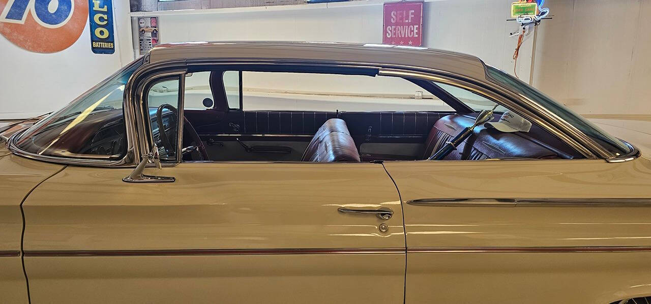 1960 Pontiac Ventura 15