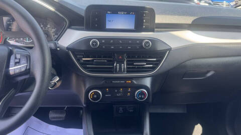 2022 Ford Escape S