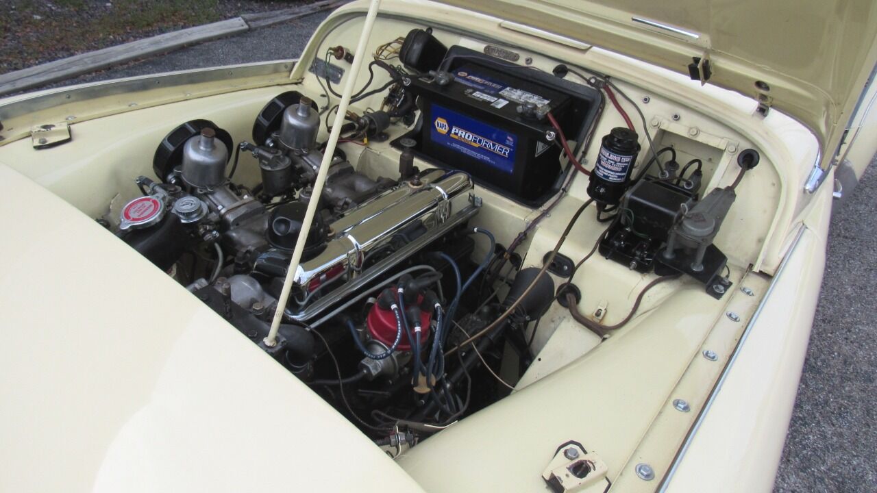 1961 Triumph TR3A 10