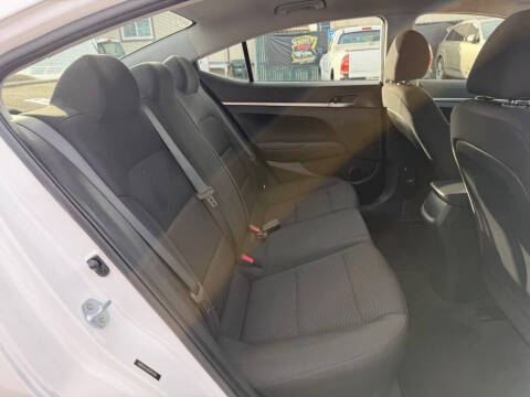 2019 Hyundai Elantra