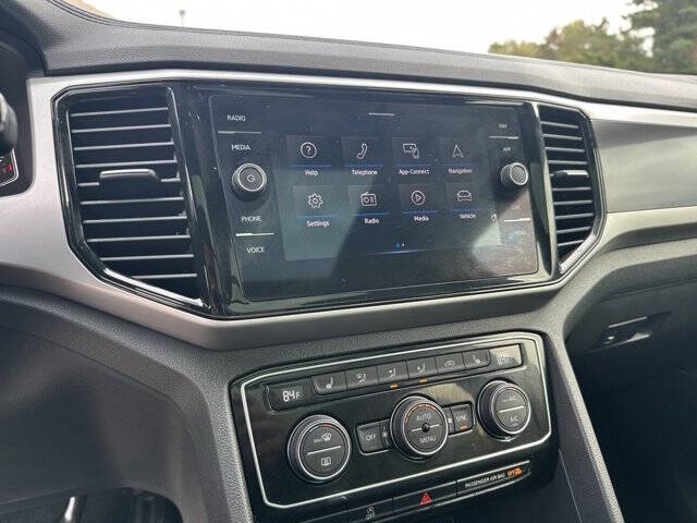 2023 Volkswagen Atlas Cross Sport V6 SEL R-Line Black 4Motion