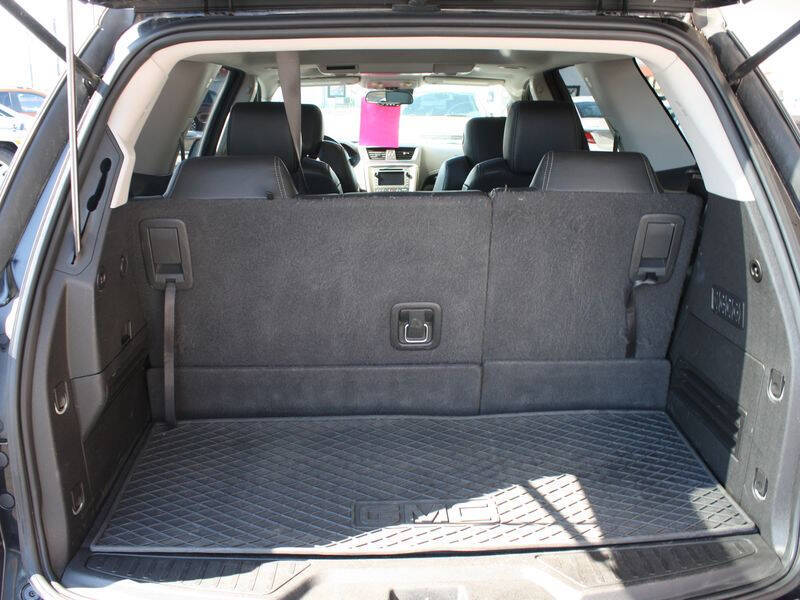 2016 GMC Acadia Denali