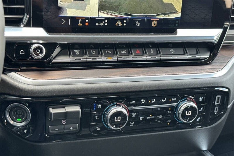 2025 GMC Sierra 2500HD