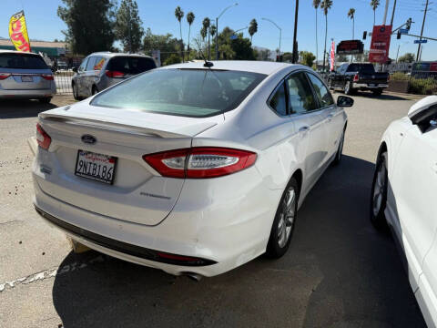 2016 Ford Fusion Energi Titanium