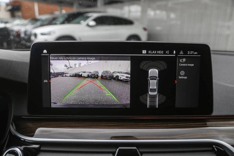 2023 BMW 5 Series 530i