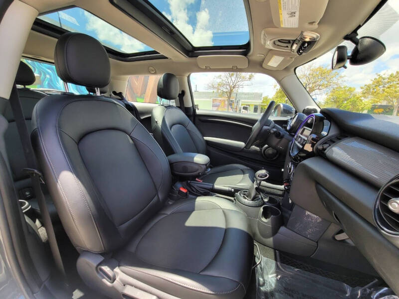 2015 MINI Hardtop 2 Door Cooper