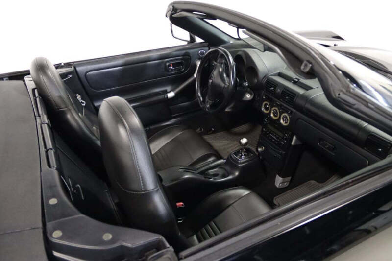 2004 Toyota MR2 Spyder